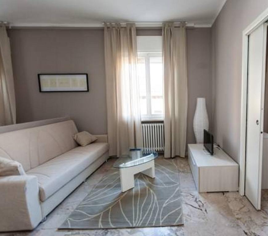 Apartment Hotel Marchesini ラヴェンナ エクステリア 写真