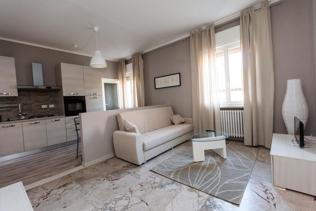 Apartment Hotel Marchesini ラヴェンナ エクステリア 写真