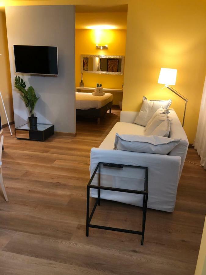 Apartment Hotel Marchesini ラヴェンナ エクステリア 写真